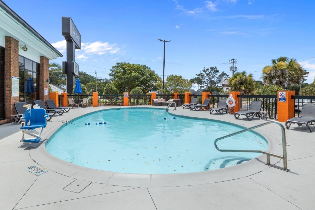 Garnet Inn & Suites, Morehead City Near Atlantic Beach ภายนอก รูปภาพ