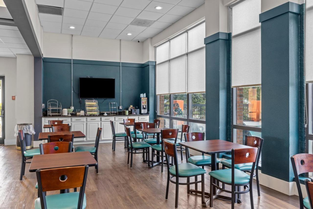 Garnet Inn & Suites, Morehead City Near Atlantic Beach ภายนอก รูปภาพ