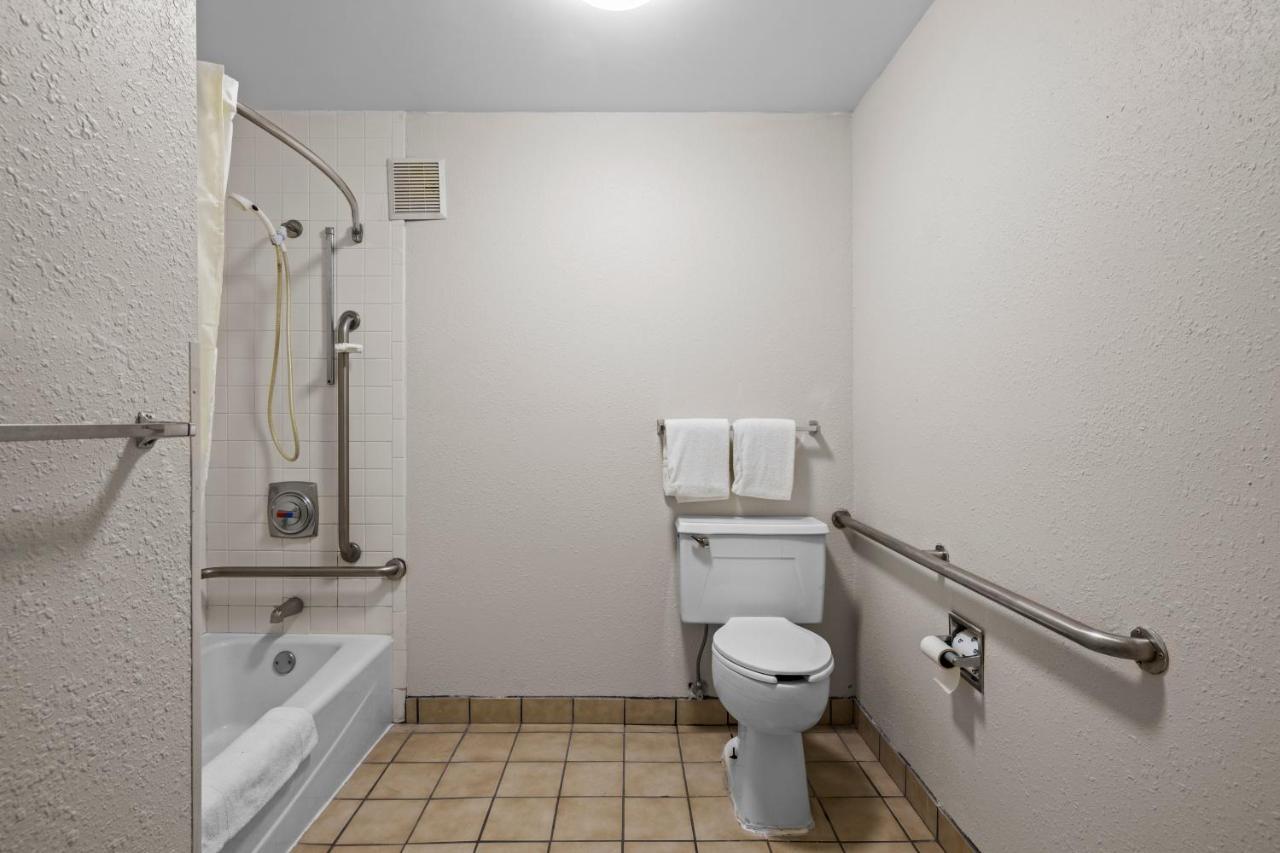 Garnet Inn & Suites, Morehead City Near Atlantic Beach ห้อง รูปภาพ